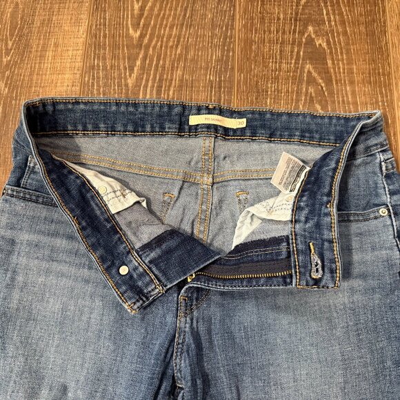 Levi’s 711 Distressed Skinny Jeans – Size 30x30 - Picture 12 of 14